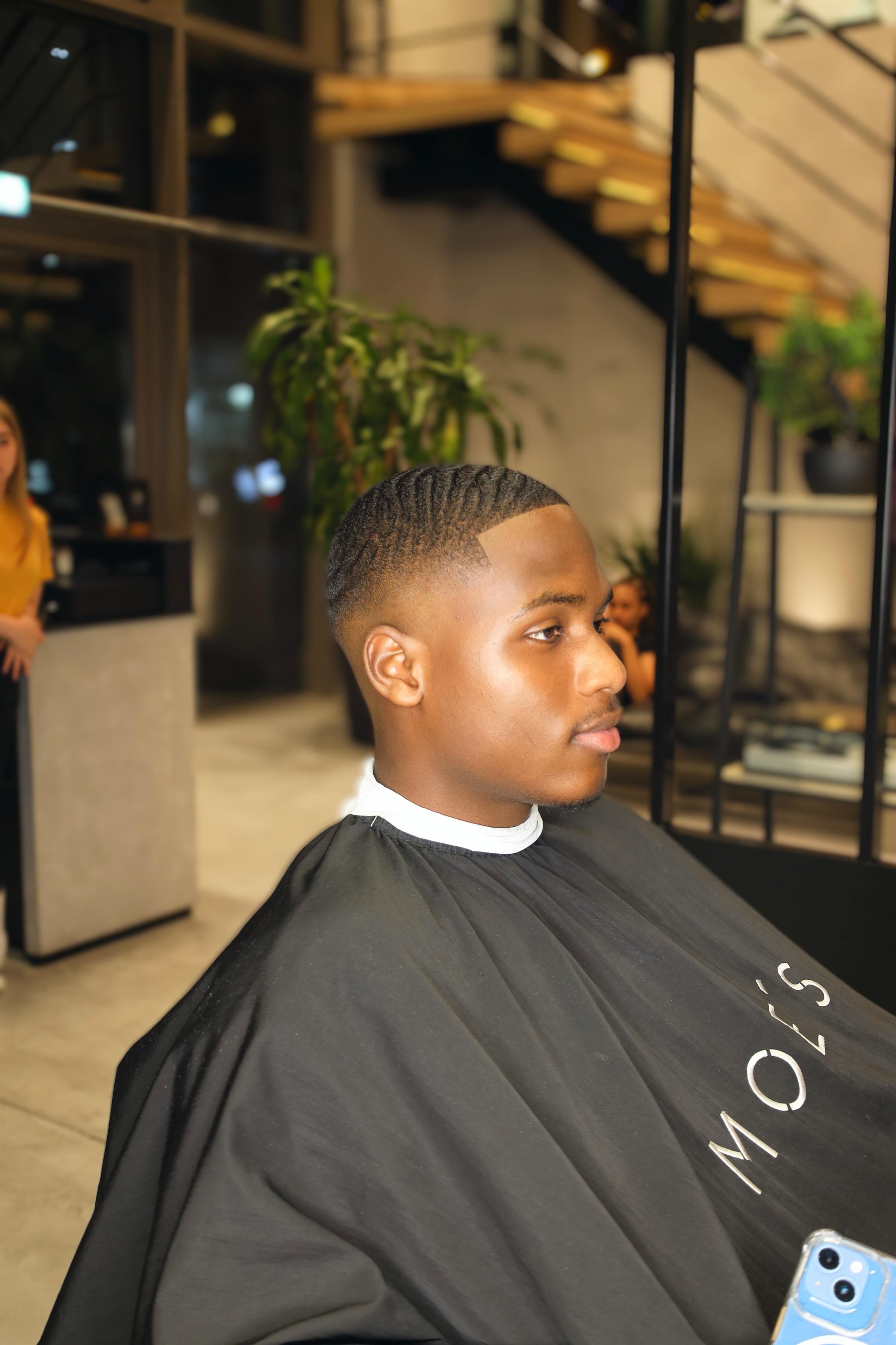 Waves with a low taper